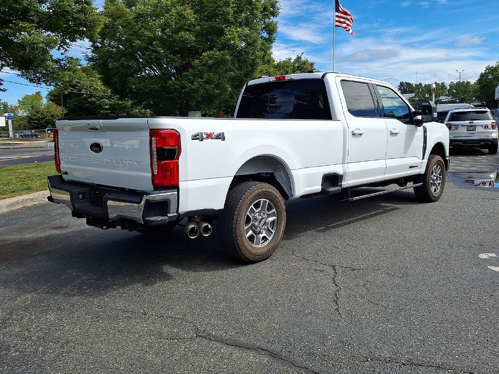 Certified 2024 Ford F250 Lariat w/ Lariat Ultimate Package AWD/4WD image 9