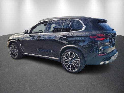 New 2026 BMW X5 xDrive40i w/ Premium Package AWD/4WD image 5