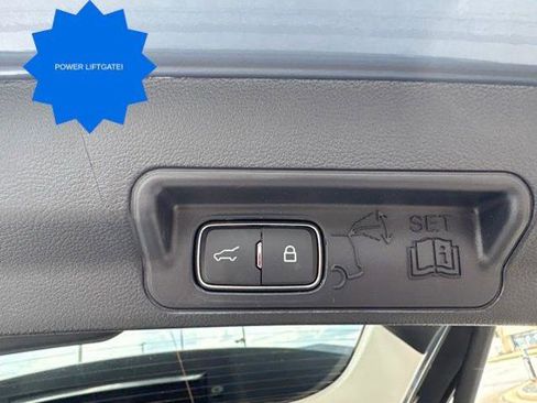 Certified 2025 Ford Explorer Active w/ Active Comfort Package RWD image 31