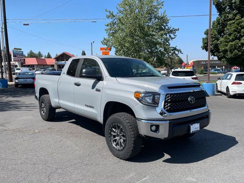 Used 2021 Toyota Tundra SR5 AWD/4WD image 7