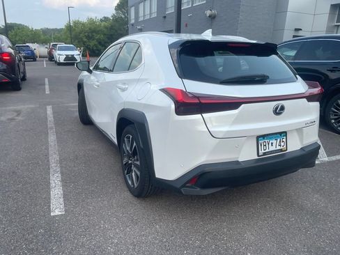 Used 2019 Lexus UX 250h w/ Premium Package AWD/4WD image 9