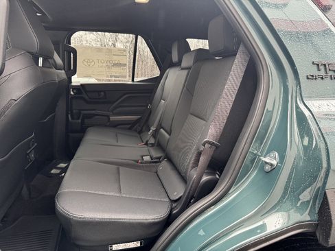 Used 2025 Toyota 4Runner TRD Off-Road Premium w/ Tow Technology Package image 9