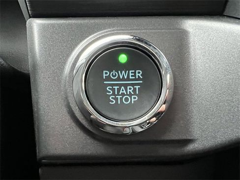 New 2025 Ford F150 Lightning XLT image 21