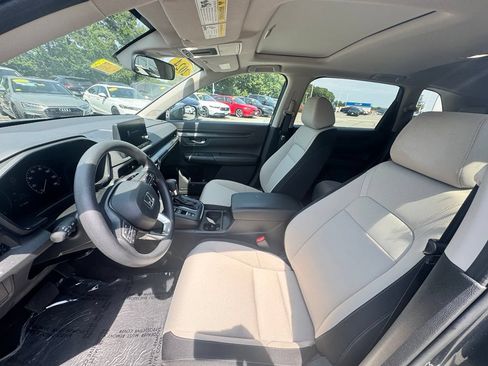 Used 2024 Honda CR-V EX image 9