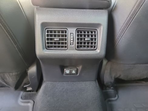 Certified 2025 Toyota Camry SE image 15