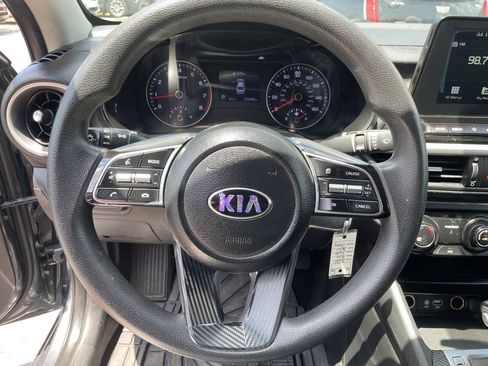 Used 2021 Kia Forte Sedan FWD image 16