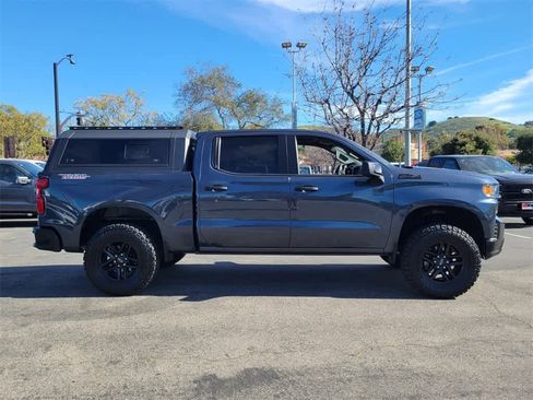 Used 2021 Chevrolet Silverado 1500 Custom Trail Boss image 8