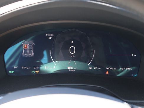 Used 2025 Karma Revero Luxury RWD image 20