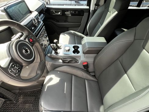 Used 2025 INEOS Grenadier Fieldmaster Edition image 11