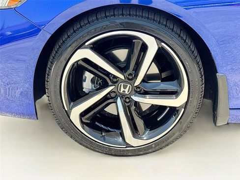 Certified 2022 Honda Accord Sport image 33