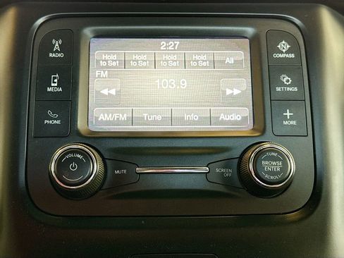 Used 2023 RAM 2500 Tradesman w/ Chrome Appearance Group image 17