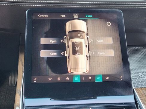 Used 2026 Cadillac Escalade Platinum Sport w/ LPO, ONYX Package image 14