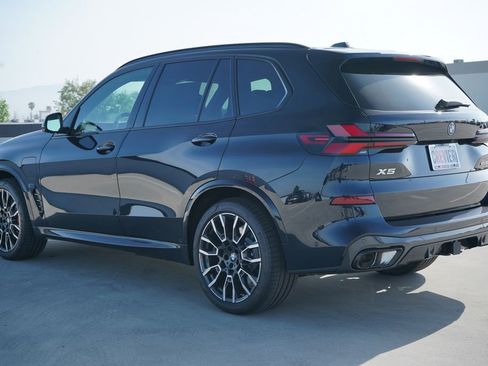 New 2026 BMW X5 xDrive50e w/ Executive Package image 8