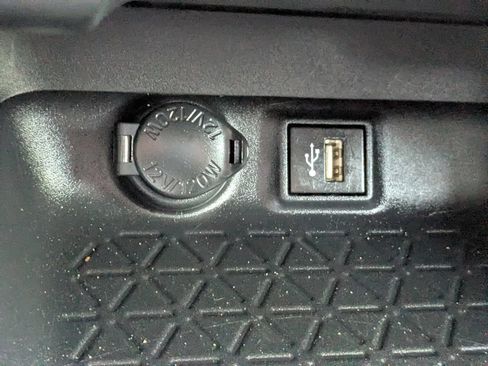 Certified 2024 Toyota RAV4 XLE AWD/4WD image 22