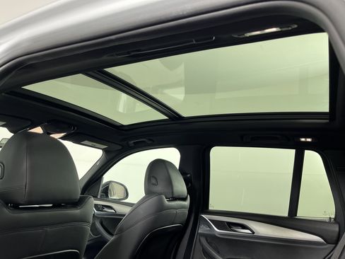 Used 2018 BMW X3 xDrive30i w/ Convenience Package image 17