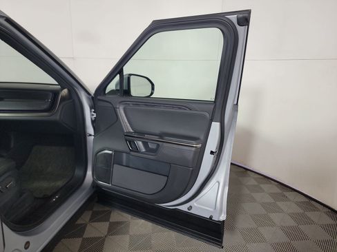 Used 2022 Rivian R1T Adventure AWD/4WD image 51