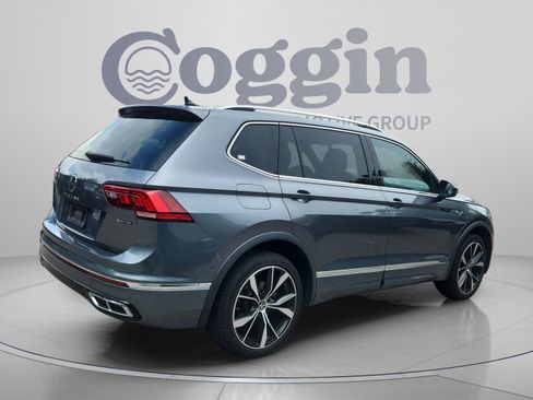 Used 2022 Volkswagen Tiguan SEL R-Line AWD/4WD image 5