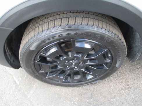 Used 2022 Kia Telluride EX w/ EX Premium Package image 12