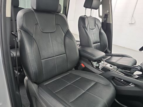 Used 2022 Kia Telluride SX w/ Nightfall Edition Package image 10