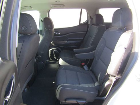 Used 2023 GMC Acadia SLE w/ Driver Convenience Package AWD/4WD image 12
