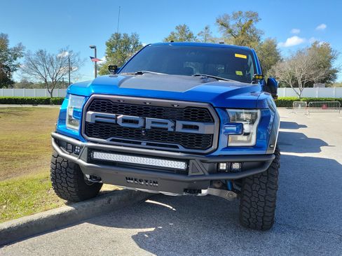Used 2018 Ford F150 Raptor w/ Equipment Group 802A Luxury image 3