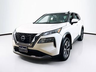Used 2023 Nissan Rogue SV video 3