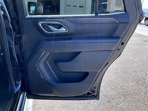 Used 2021 Chevrolet Tahoe LS AWD/4WD image 19