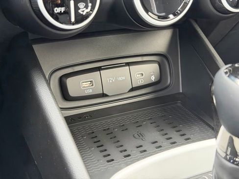 New 2026 Hyundai Venue SEL FWD image 24