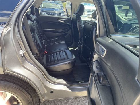 Used 2023 Ford Edge SEL w/ Convenience Package AWD/4WD image 13