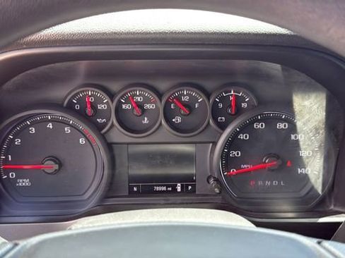 Used 2020 Chevrolet Silverado 1500 Custom w/ Custom Value Package RWD image 23
