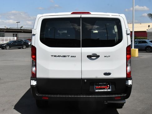 Used 2023 Ford Transit 350 XLT RWD image 7