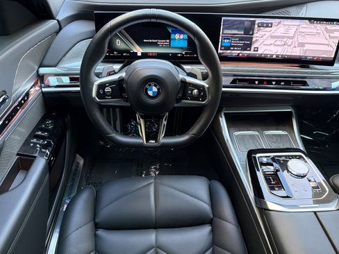 Used 2023 BMW 740i w/ Parking Assistance Package RWD image 13
