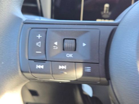 Used 2026 Nissan Kicks SV w/ Cold Weather Package AWD/4WD image 27