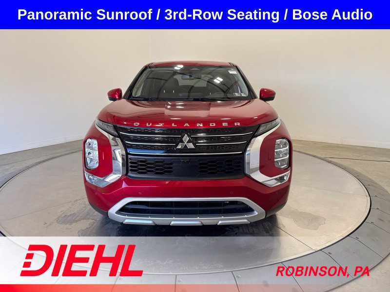 Used 2024 Mitsubishi Outlander SE AWD/4WD image 2