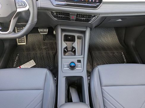 New 2026 Volkswagen Tiguan SE R-Line image 19
