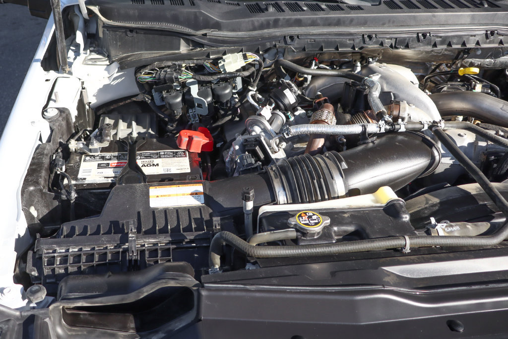 Used 2024 Ford F350 XLT AWD/4WD image 13