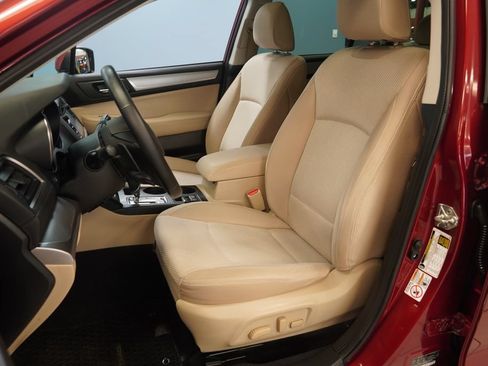 Used 2016 Subaru Outback 2.5i Premium AWD/4WD image 3
