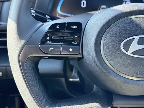 New 2026 Hyundai Elantra SEL Sport FWD image 7