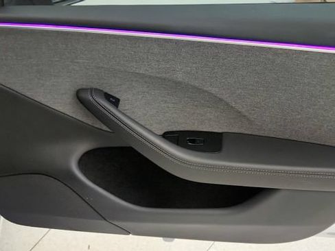 Used 2025 Tesla Model 3 RWD image 35