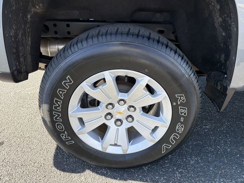 Used 2018 Chevrolet Colorado LT w/ LT Convenience Package image 17