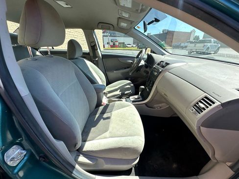 Used 2010 Toyota Corolla image 10