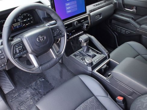 New 2026 Toyota Tacoma Limited AWD/4WD image 24