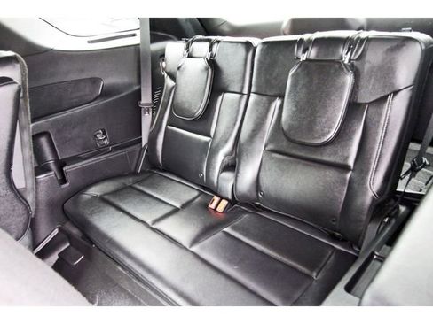 Used 2022 Ford Explorer ST w/ Equipment Group 401A RWD image 12