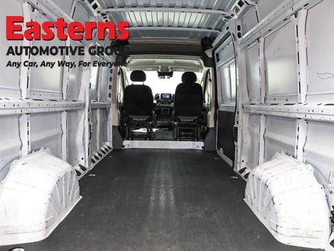 Used 2022 RAM ProMaster 2500 FWD image 9