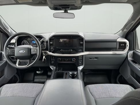 Used 2023 Ford F150 XLT w/ XTR Package image 12