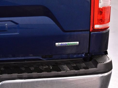 Used 2019 Ford F150 XLT w/ XTR Package image 12