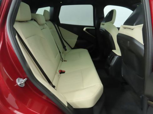 Used 2025 BMW X3 xDrive30i w/ Premium Package image 24