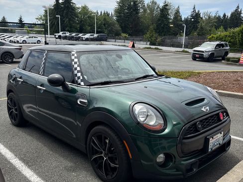 Used 2015 MINI Cooper S FWD image 10