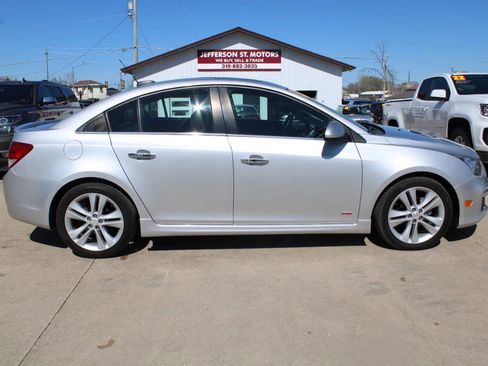Used 2015 Chevrolet Cruze LTZ w/ Sun, Sound and Sport Package FWD image 1