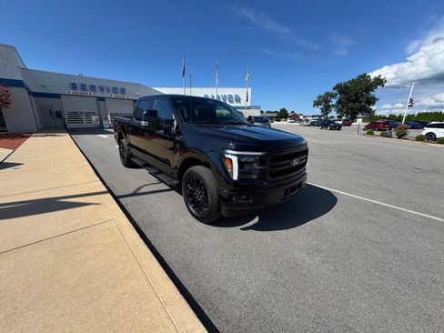 Used 2025 Ford F150 Lariat w/ Equipment Group 501A Mid AWD/4WD image 9